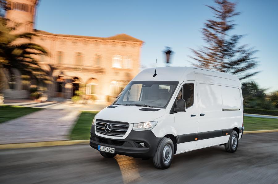  Mercedes-Benz Sprinter Panel Van 2018 года  (WW) (фото 5 из 23)
